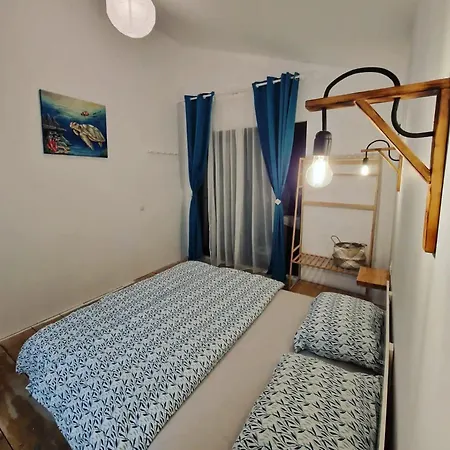 Summer Corbu Lodge